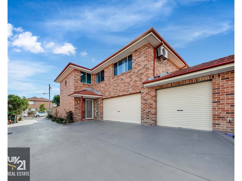 1/60 Gleeson Avenue, Condell Park NSW 2200