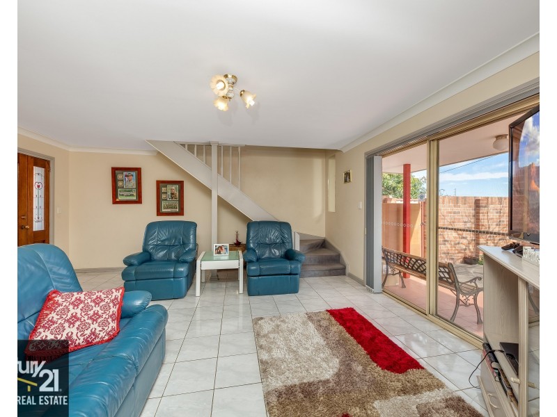 1/60 Gleeson Avenue, Condell Park NSW 2200