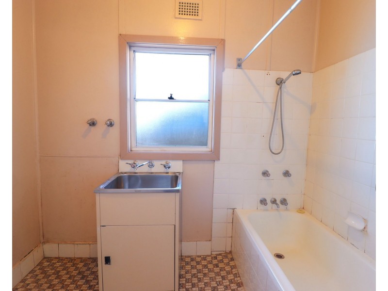 145 Noble Avenue, Greenacre NSW 2190