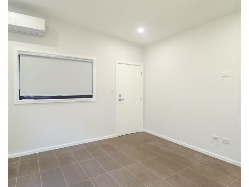 34b Haig Ave, Georges Hall NSW 2198