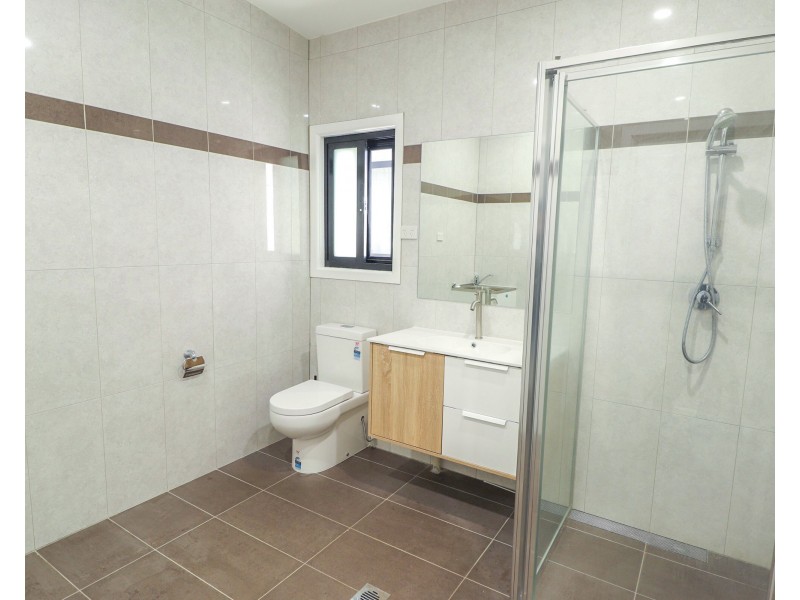 34b Haig Ave, Georges Hall NSW 2198