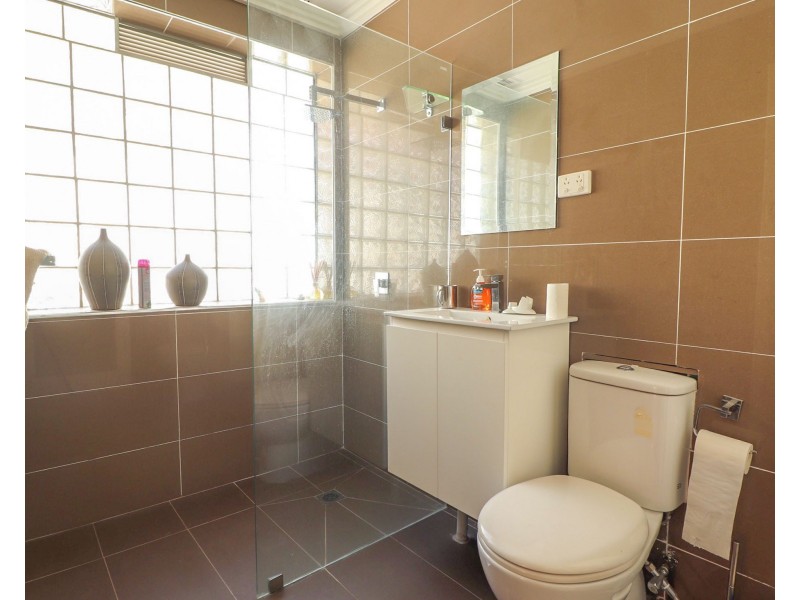 84 South Terrace, Bankstown NSW 2200