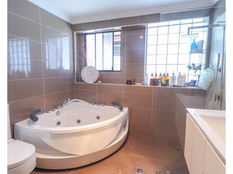 84 South Terrace, Bankstown NSW 2200