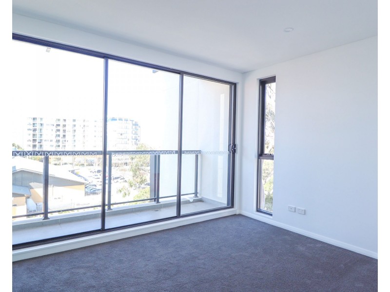 405/76 Kitchener Pde, Bankstown NSW 2200