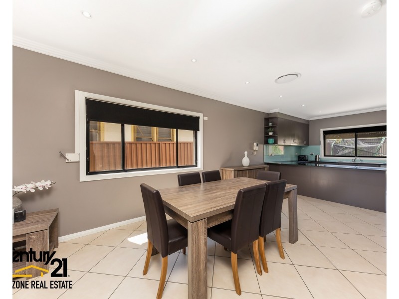 5 Rex Road, Georges Hall NSW 2198