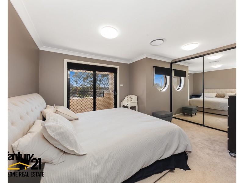 5 Rex Road, Georges Hall NSW 2198