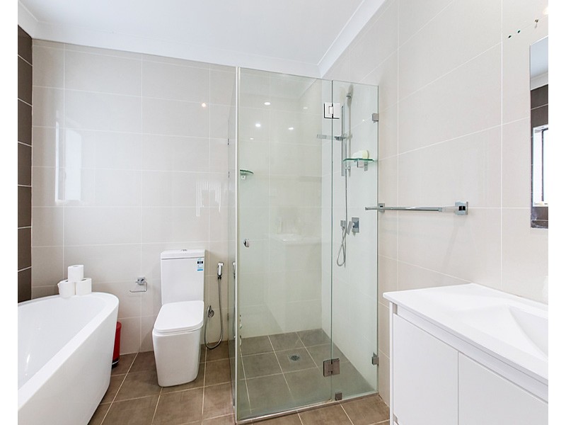 230 Horsley Road, Panania NSW 2213