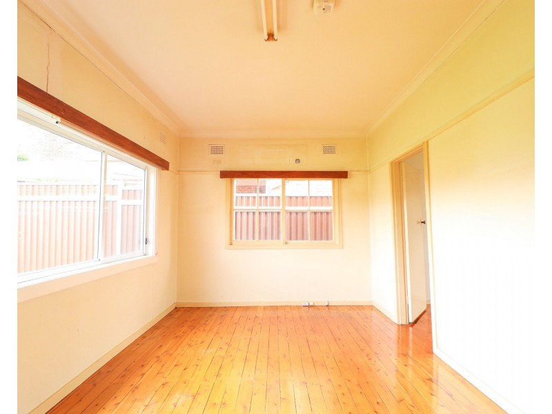 46 Hillcrest Avenue, Greenacre NSW 2190