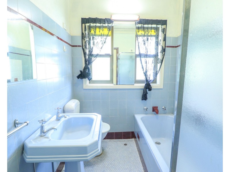 63 Wenke Crescent, Yagoona NSW 2199