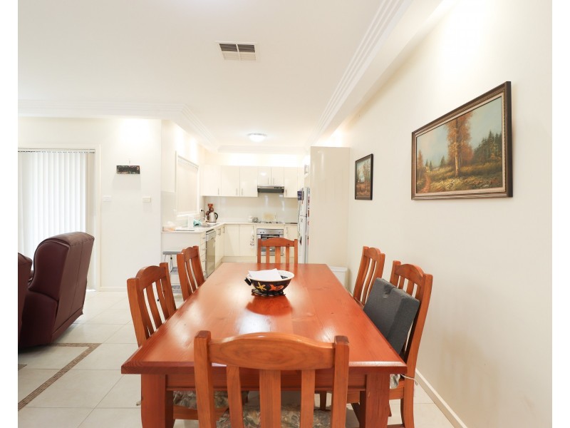 4/70  Railway Parade, Condell Park NSW 2200