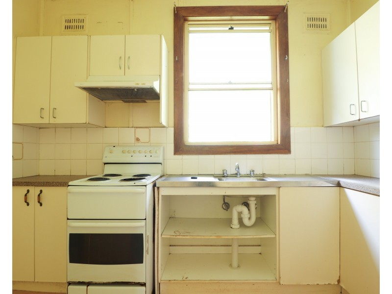 10 Treuer Parade, Yagoona NSW 2199