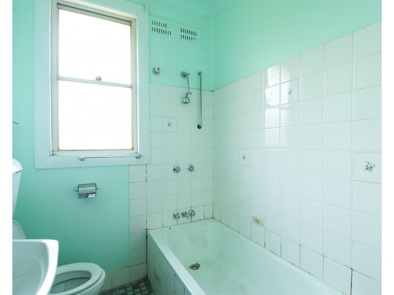 10 Treuer Parade, Yagoona NSW 2199