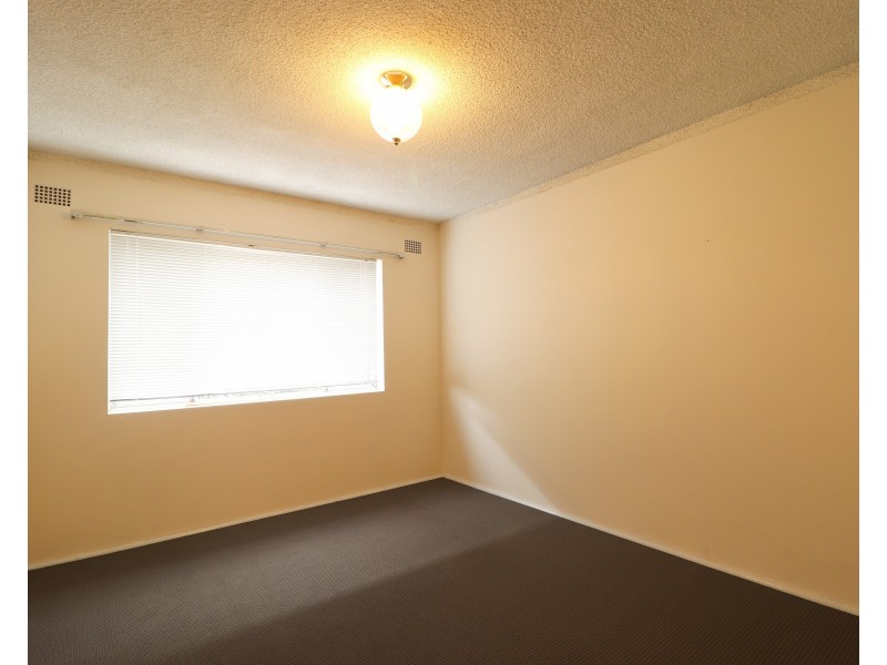 2/52 Arthur Street, Punchbowl NSW 2196