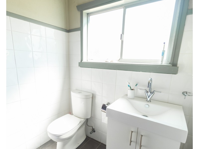 34 Haig Avenue, Georges Hall NSW 2198