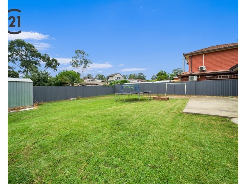 132 Rex Road, Georges Hall NSW 2198