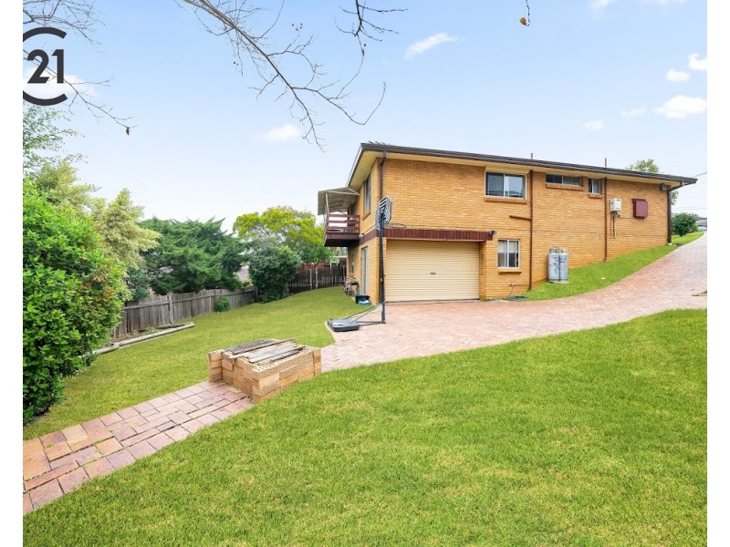 37 Saric Avenue, Georges Hall NSW 2198