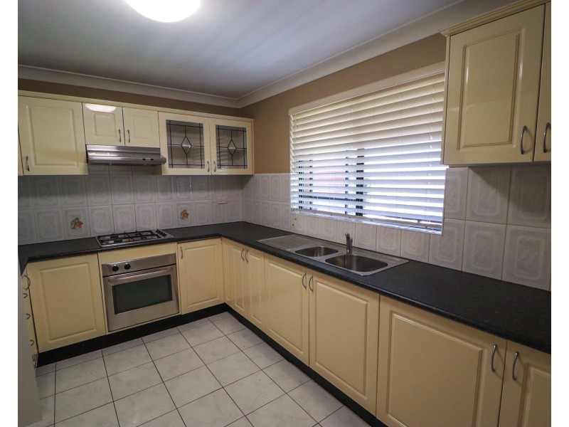 32/7 Melanie Street, Bankstown NSW 2200