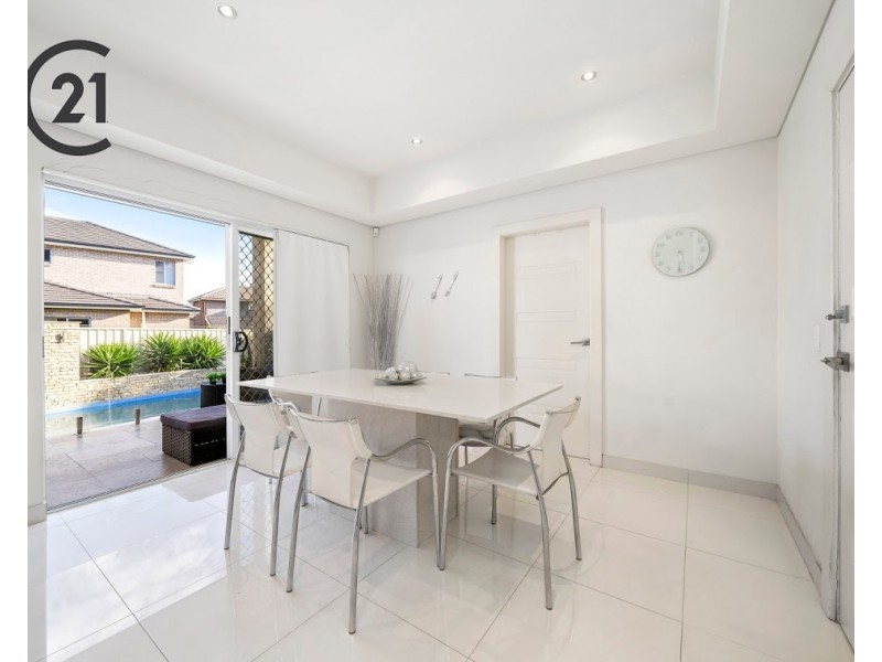 95 Rex Road, Georges Hall NSW 2198