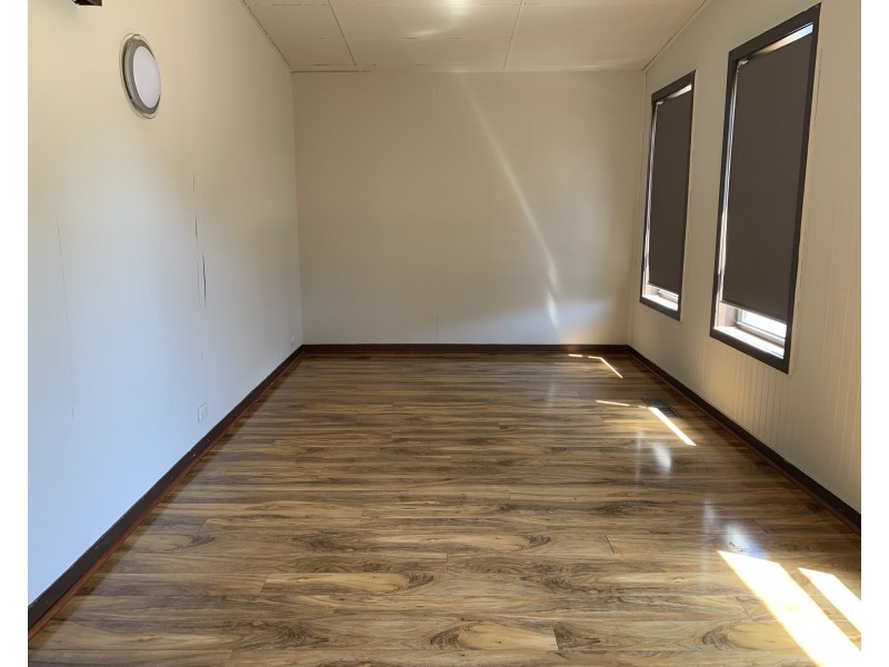 1 Lionel Street, Georges Hall NSW 2198