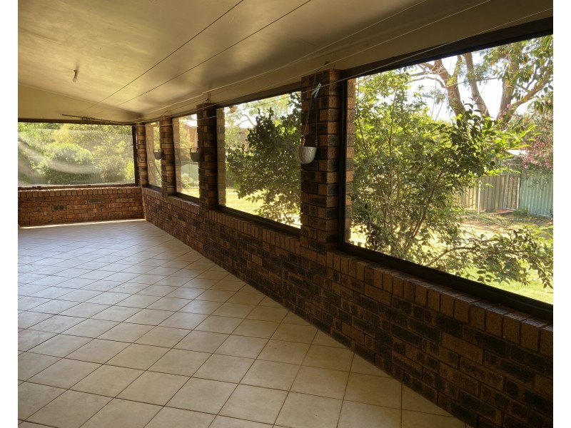 5B Haig Avenue, Georges Hall NSW 2198