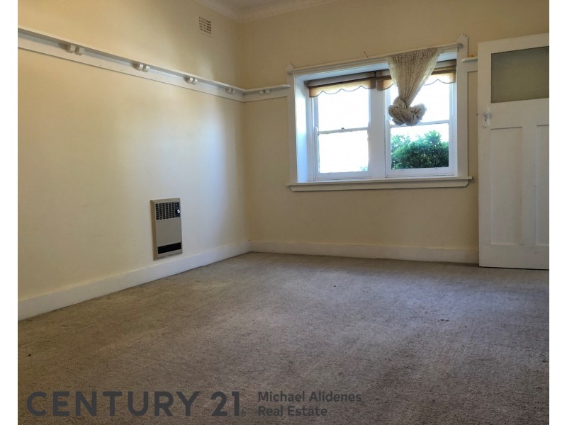 4 Shackel Avenue, Kingsgrove NSW 2208