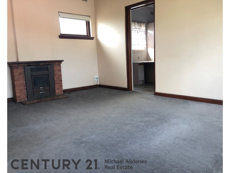 17 Kingsgrove Avenue, Kingsgrove NSW 2208