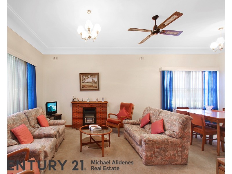 34 Panorama Road, Kingsgrove NSW 2208