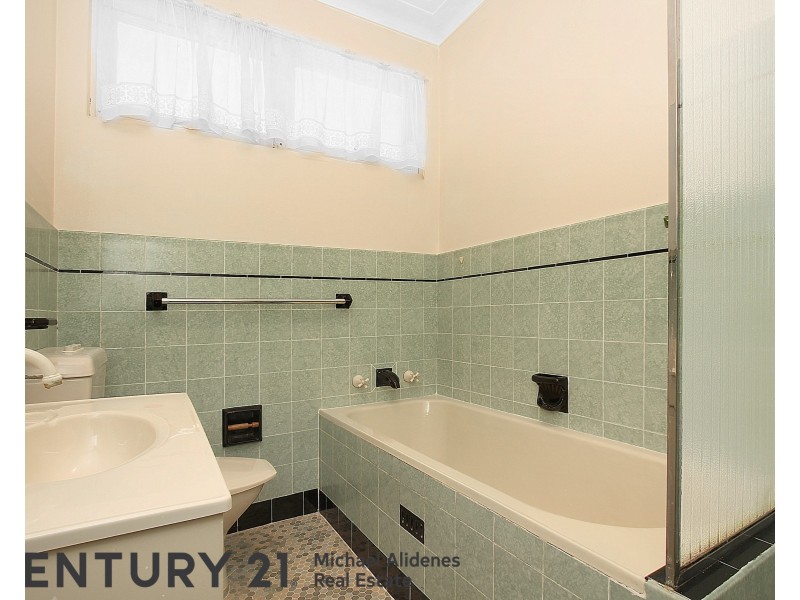 34 Panorama Road, Kingsgrove NSW 2208