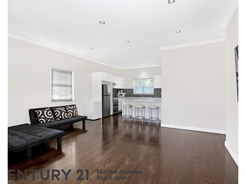 12 Turon Avenue, Kingsgrove NSW 2208