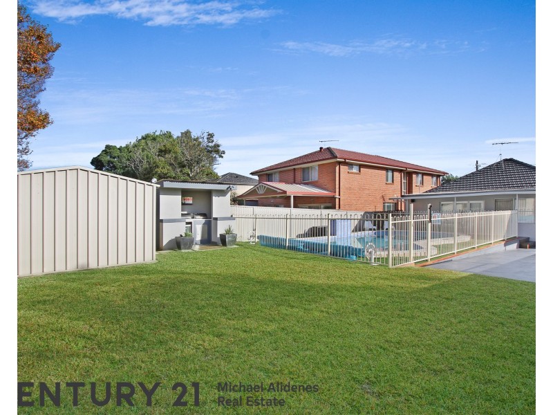 9 Pallamana Parade, Beverly Hills NSW 2209