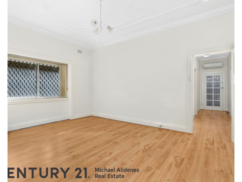 21 Edmund Street, Beverly Hills NSW 2209