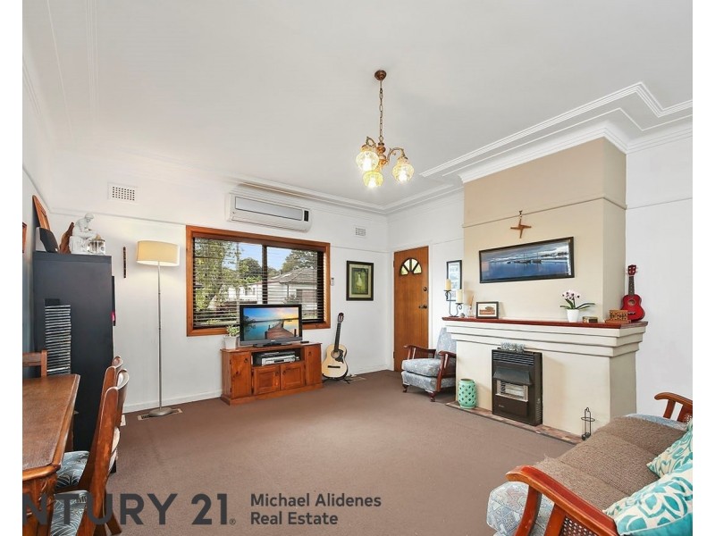 41 Martin Street, Roselands NSW 2196