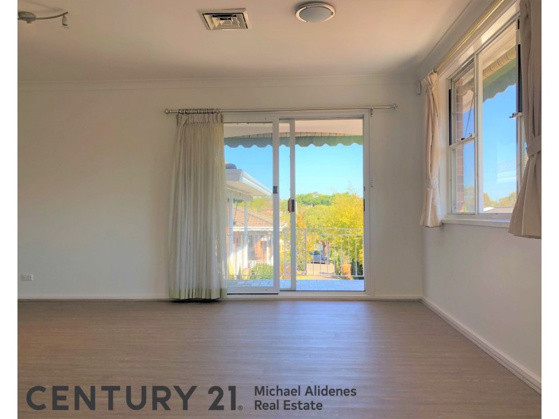 4/100 Cambridge Street, Penshurst NSW 2222