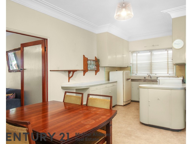 55 Rosemeath Avenue, Kingsgrove NSW 2208