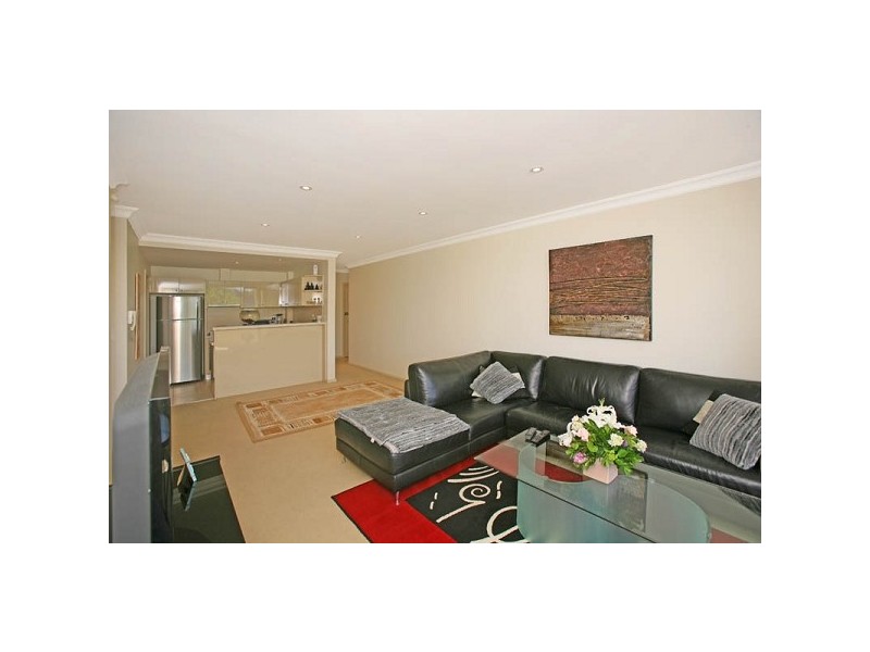 17/52 President Avenue, Caringbah NSW 2229