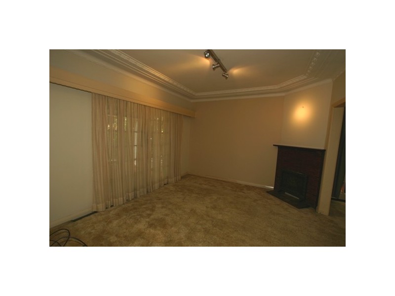 17 Gordon Street, Caringbah NSW 2229