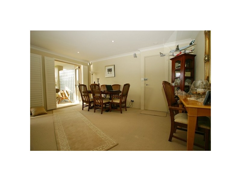 15/14-18 Mansfield Avenue, Caringbah NSW 2229