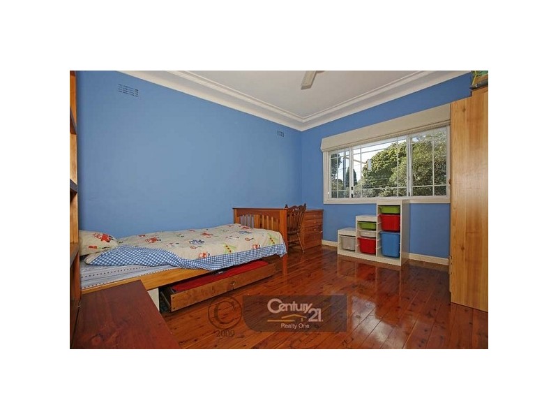 277 Taren Point Road, Caringbah NSW 2229