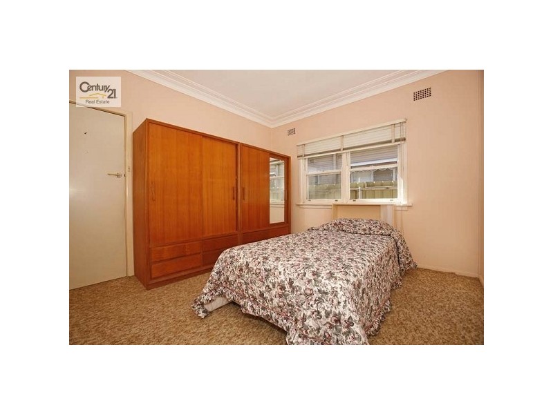 12 Burleigh Avenue, Caringbah NSW 2229