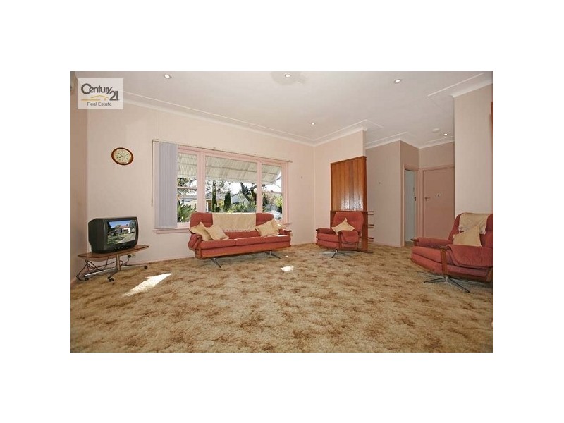 12 Burleigh Avenue, Caringbah NSW 2229