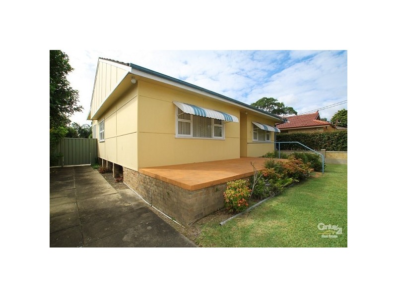 2 Irrubel Road, Caringbah NSW 2229