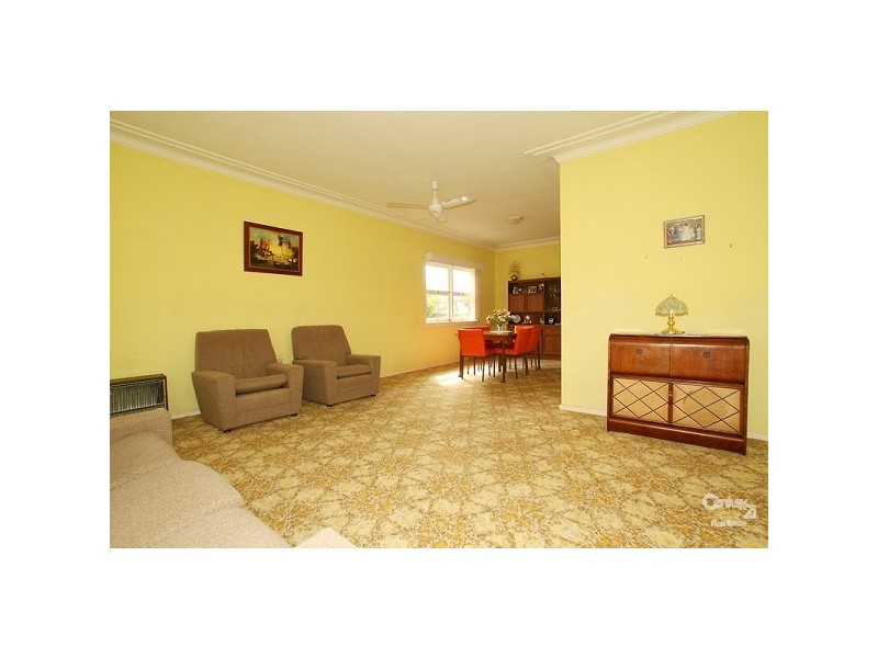 2 Irrubel Road, Caringbah NSW 2229