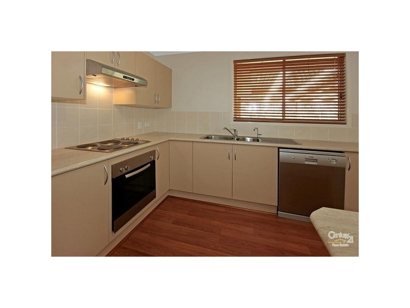 9 Boeing Avenue, Lake Conjola NSW 2539