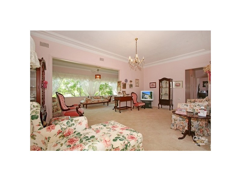 1 Binalong Avenue, Caringbah NSW 2229