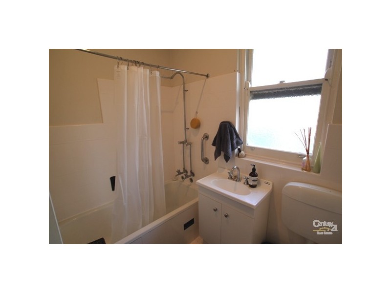 2/28 Burke Road, Cronulla NSW 2230