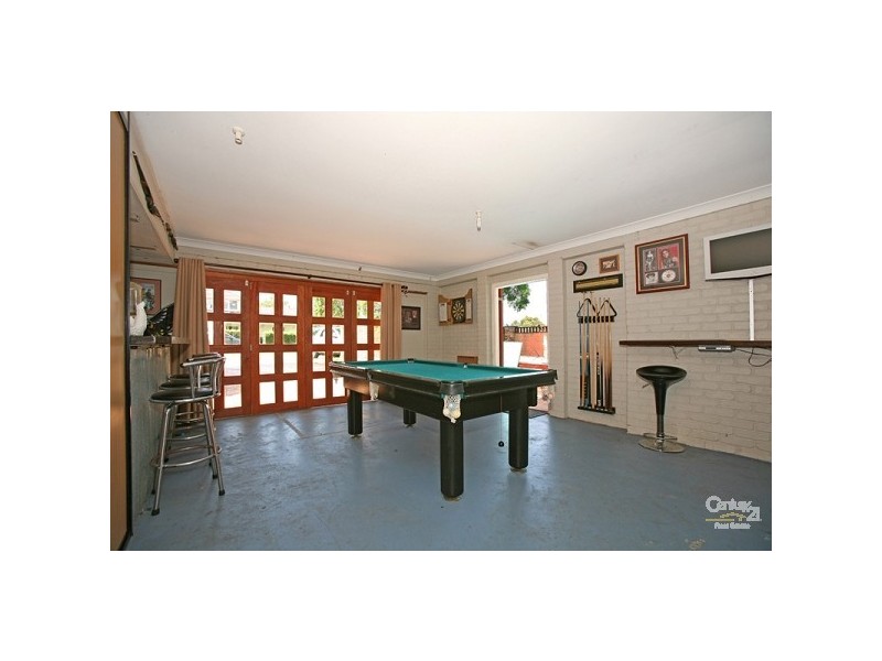 34 Burleigh Avenue, Caringbah NSW 2229