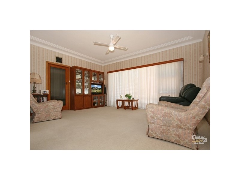 18 Warrina Road, Caringbah South NSW 2229