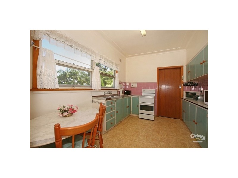 18 Warrina Road, Caringbah South NSW 2229