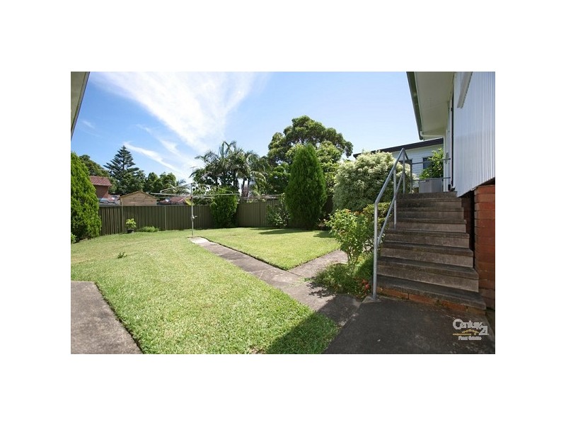 18 Warrina Road, Caringbah South NSW 2229