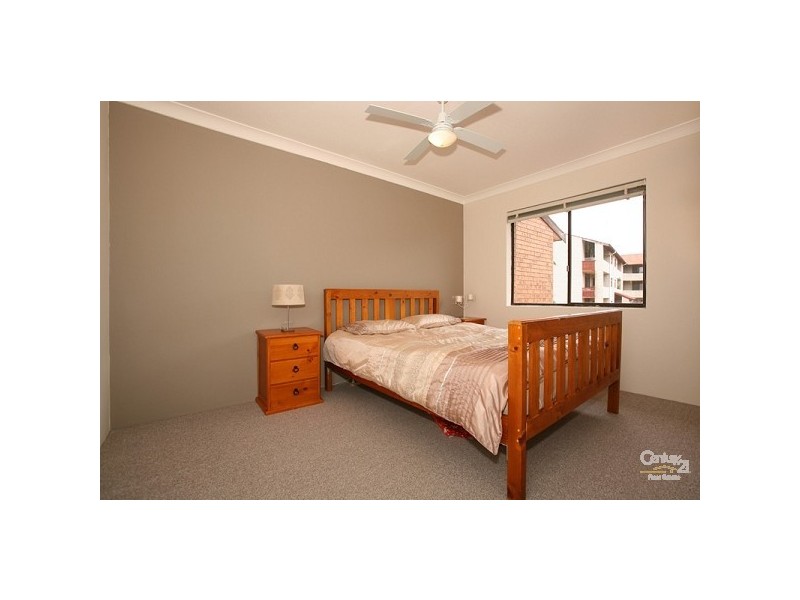 9/6 Curtis Street, Caringbah NSW 2229